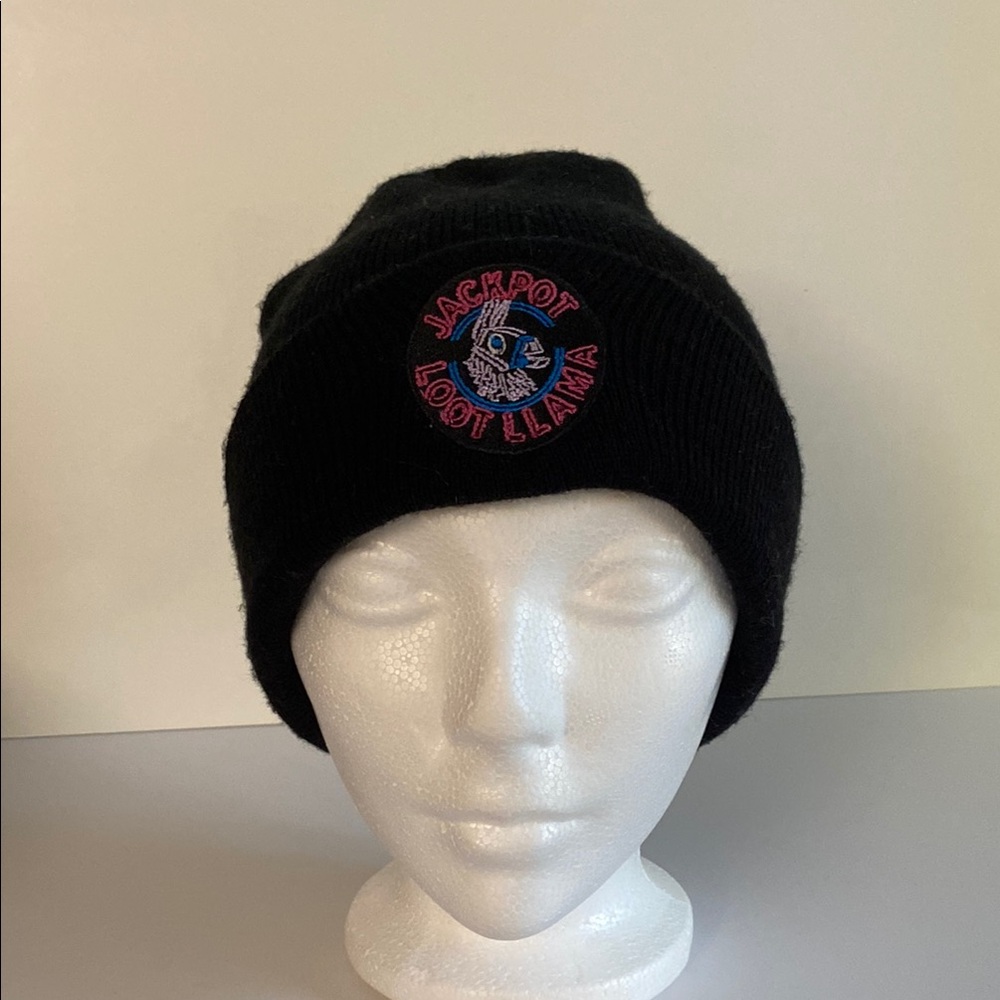 Fortnite jackpot, loot, llama beanie, black